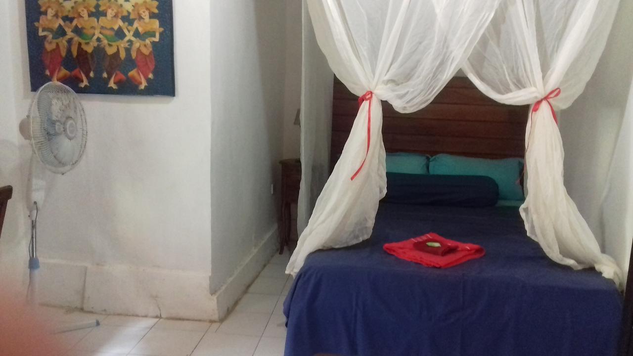 Guest house Shalana Homestay- Formerly Teka Teki House *