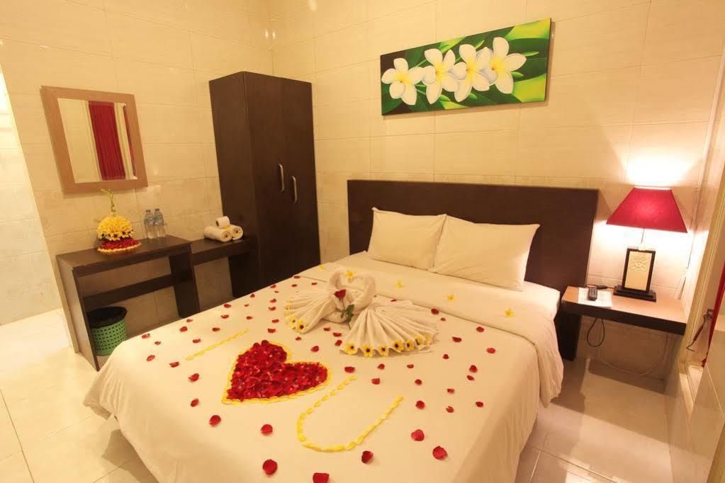 Hotel Angkul Angkul Kuta 2*