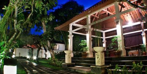 Dampati 5* Sanur (Bali)