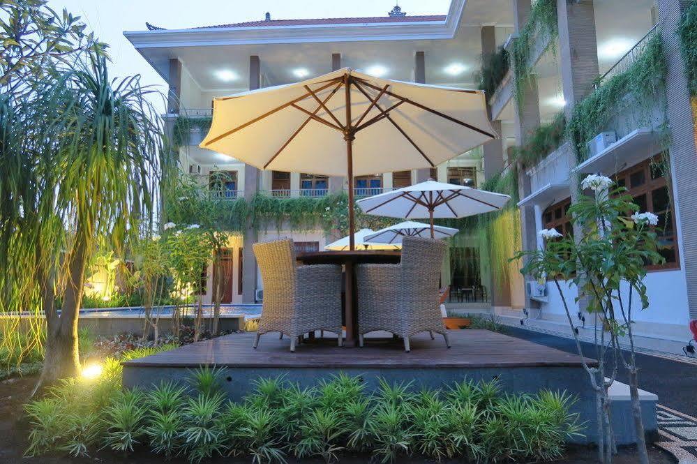 Guest house Anyar 2*
