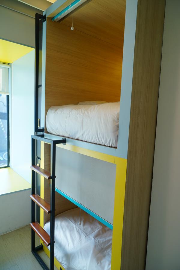Borough Capsule Bali Hostel