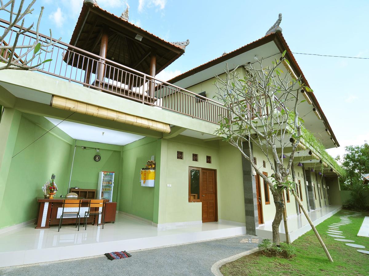Wisma tamu Cempaka Mas