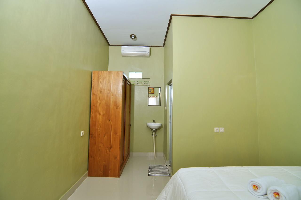 Wisma tamu Cempaka Mas 2*