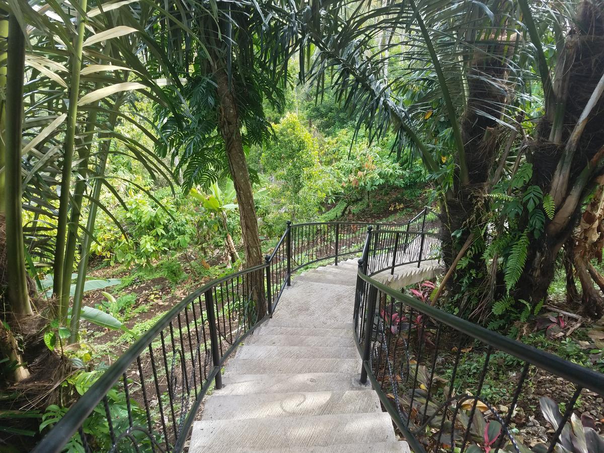 Jembrana Resort 4*