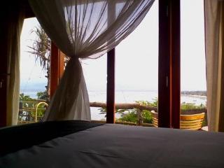 Lembongan Cliff