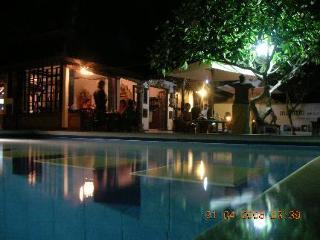 Holiday park Mainski Lembongan 2*