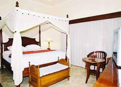 Super Oyo Townhouse Oak Maxi Legian Hotel 3*