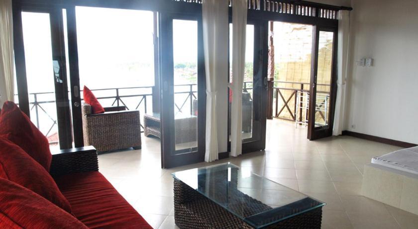 Hotel Lembongan Reef 3*