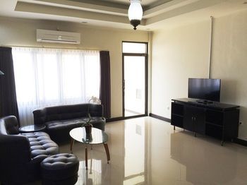 Maxi Kedonganan Hotel