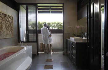 The Luxe Villa Ubud (Bali)