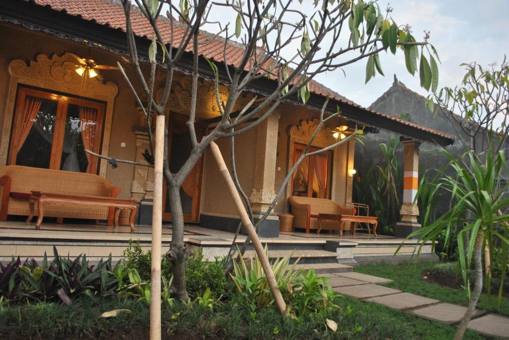 Guest house Trijaya