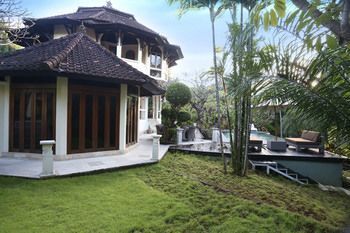 Cove Urbanest Hotel Seminyak (Bali)