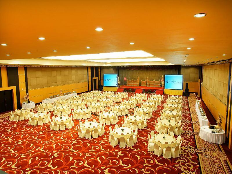 Aston & Convention Hotel 4*