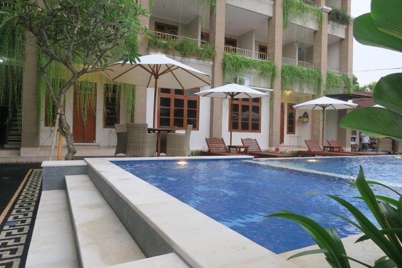 Guest house Anyar 2*