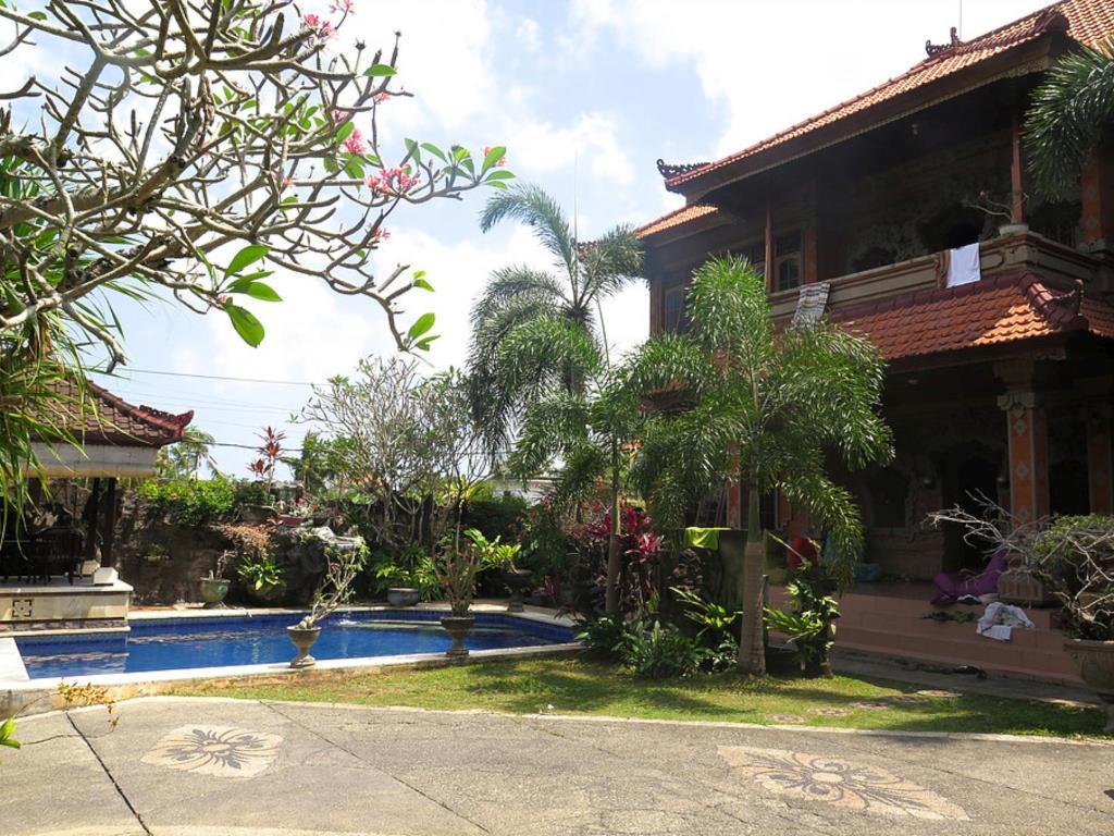 Hostel The Temple *