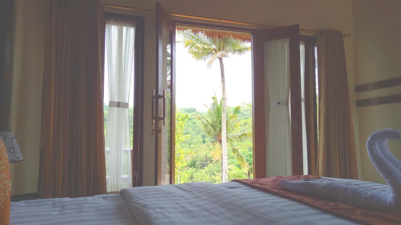 Batang Golden Hills 3* Tanglad