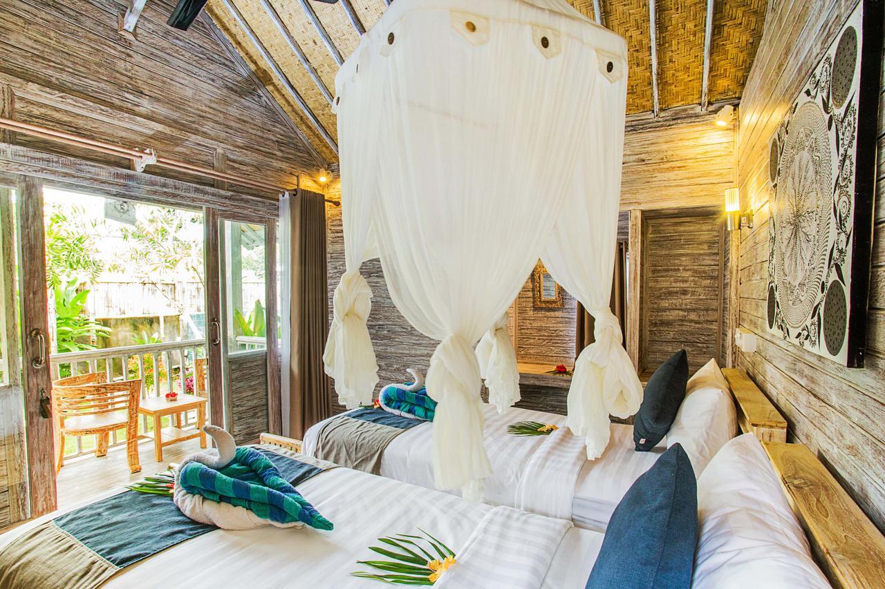 Holiday park The Syron Huts Lembongan 3*