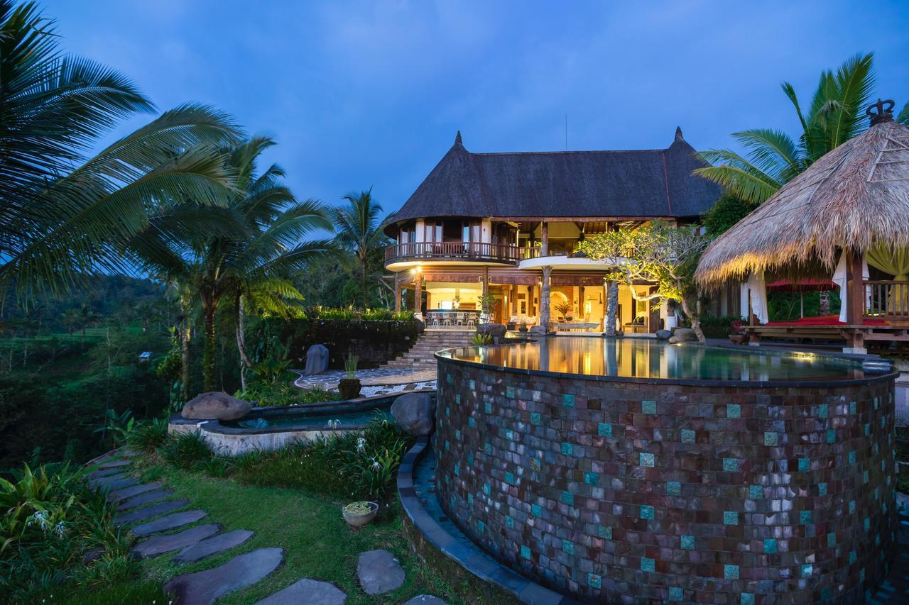 Adiwana Dara Ayu Resort 4*