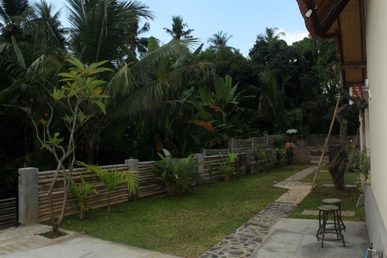 Memes House Backpacker Bed & Breakfast
