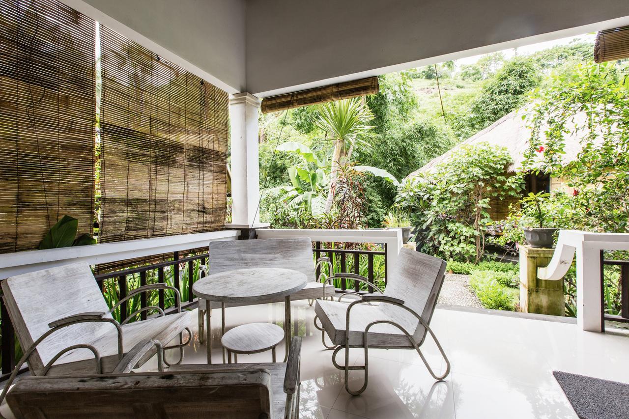 Aura & Bali 4*