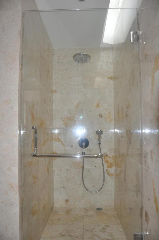 Hotel Kuta Angel - Luxurious Living 4*