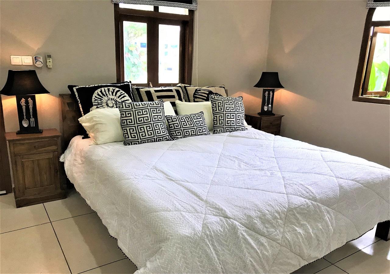 Bed & Breakfast Costa Plenty 5*