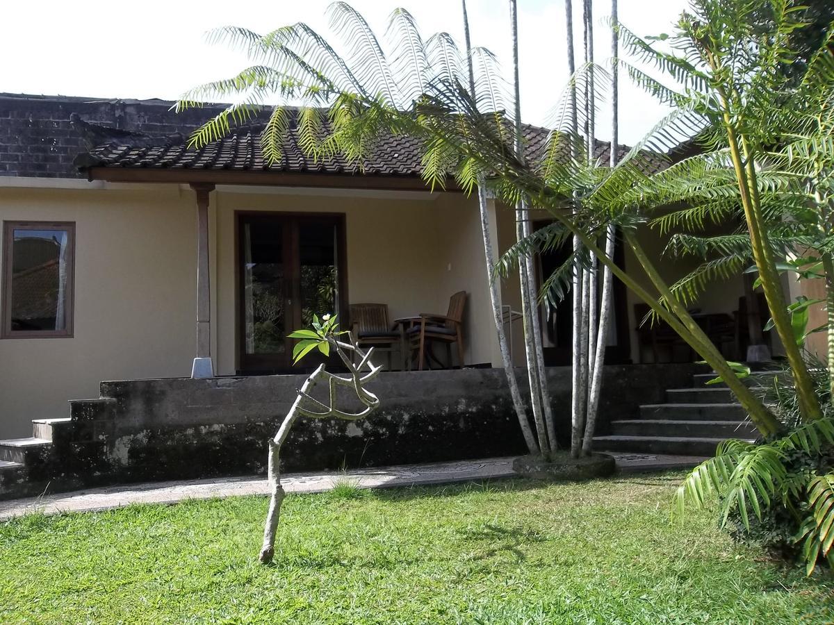 The Lokasari
