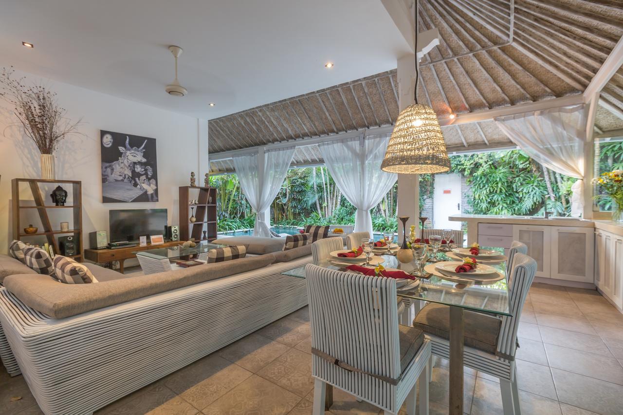 Villa Tangra Villa *