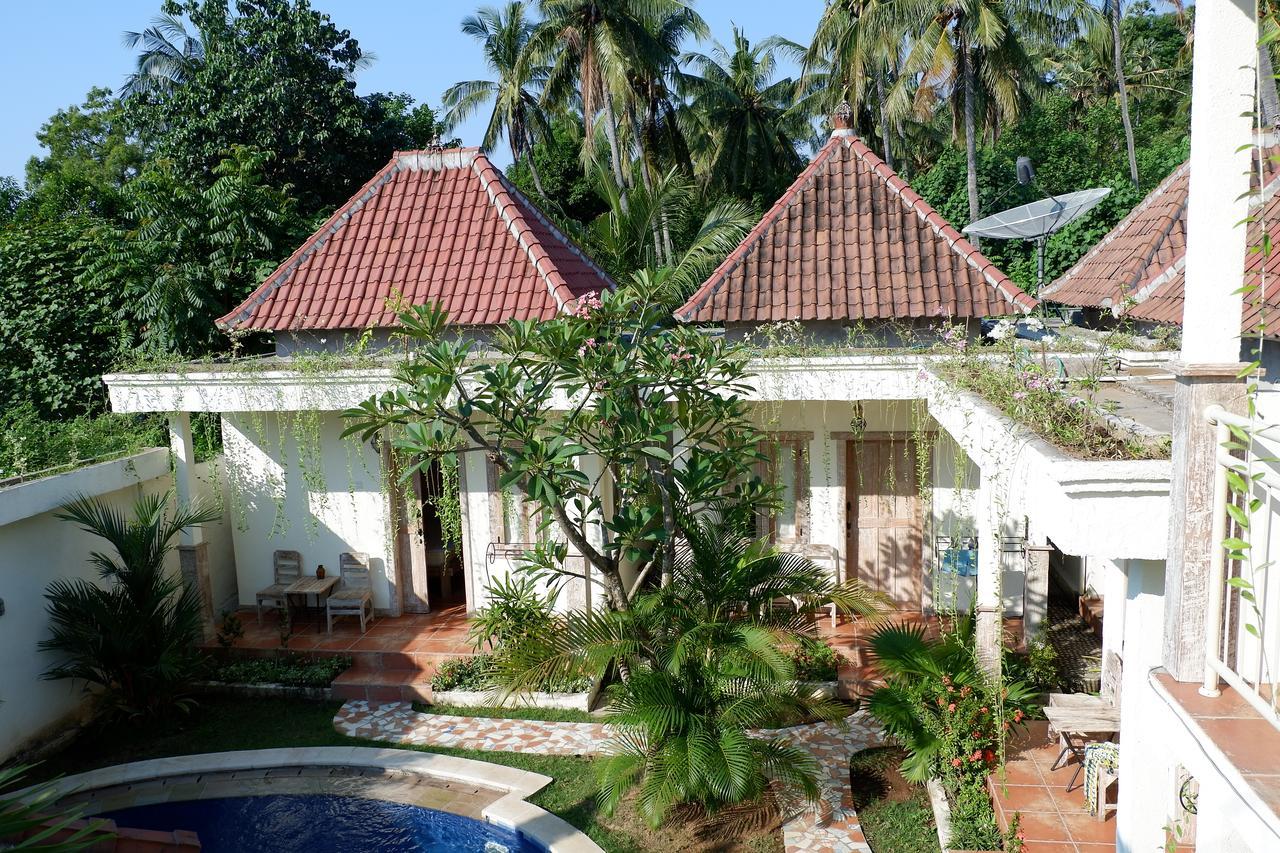 Mango 5 Amed (Bali)