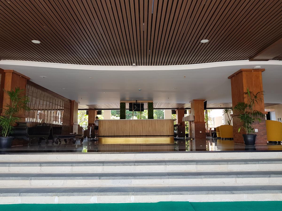 New Garden View Hotel