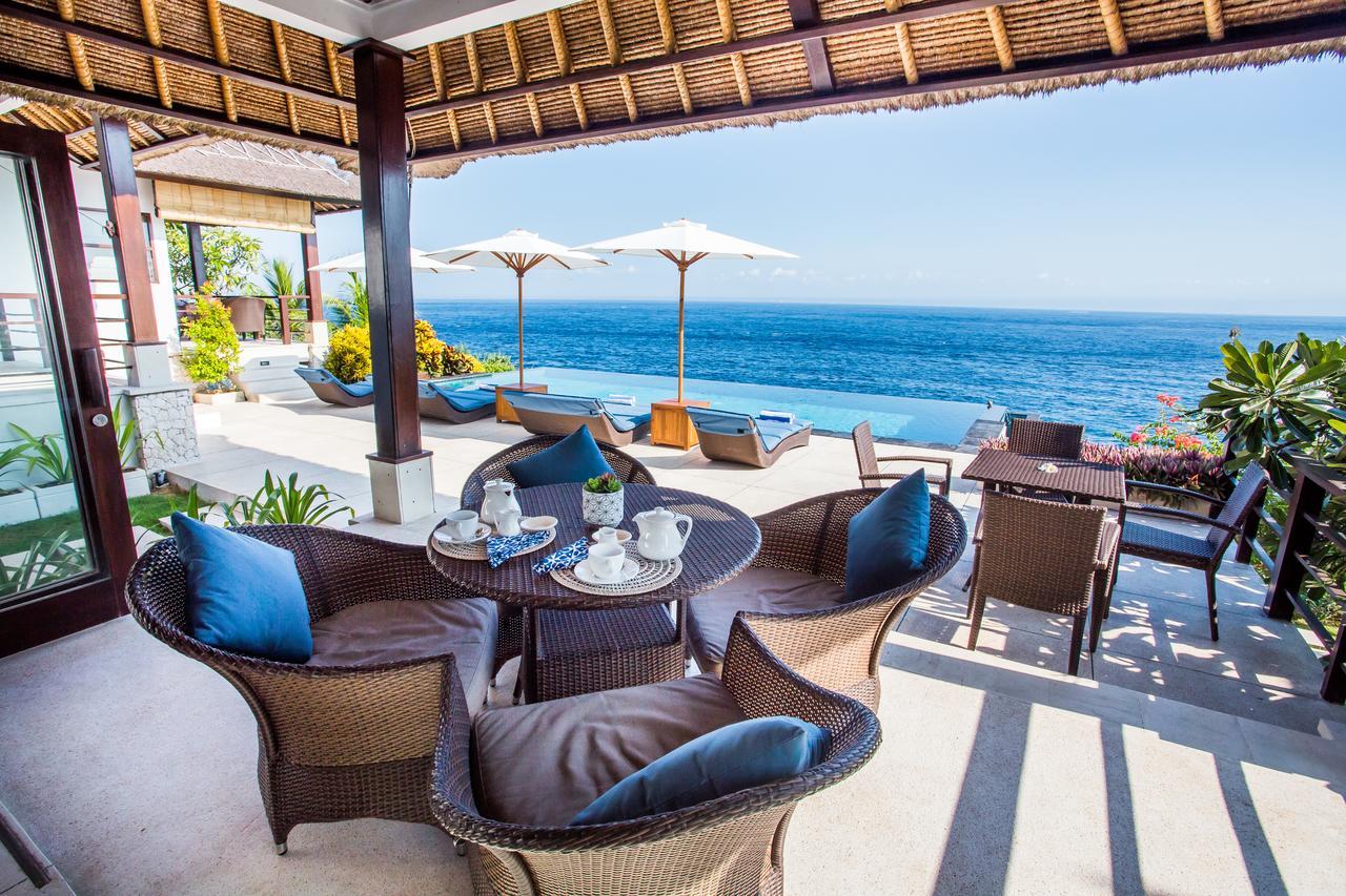 Resort The Point Lembongan 4*