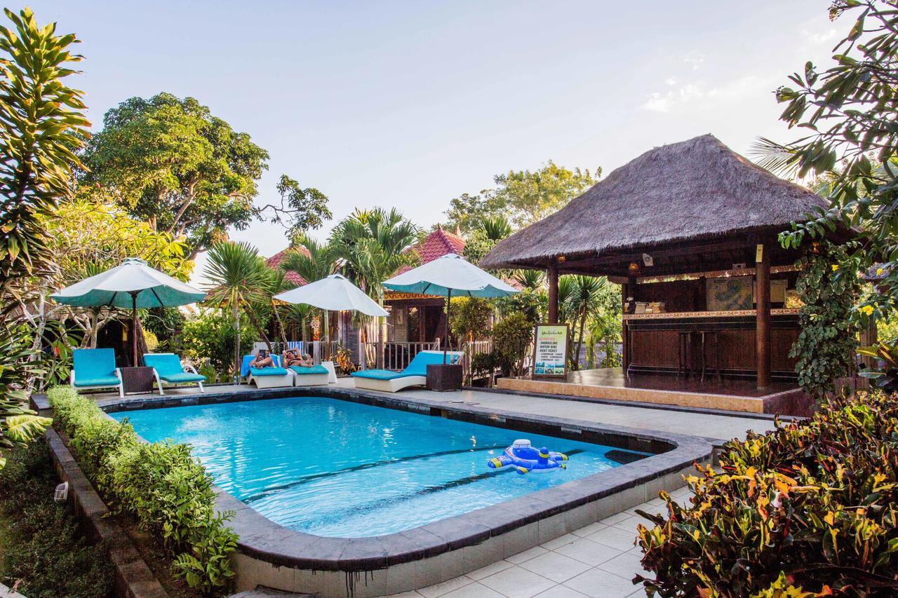 Lotus Garden Huts Holiday park 3*