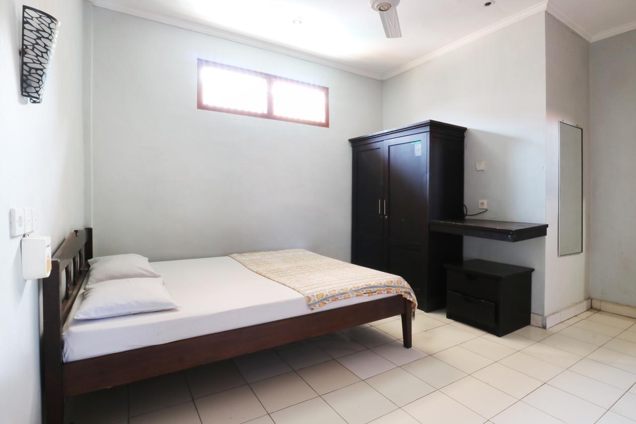 Guest house Taman Mekar *