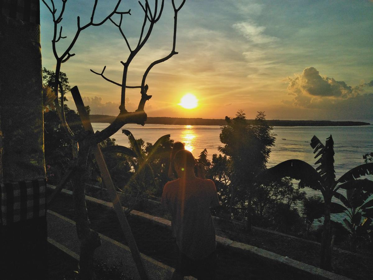 Prasi Sunset 2* Toyapakeh