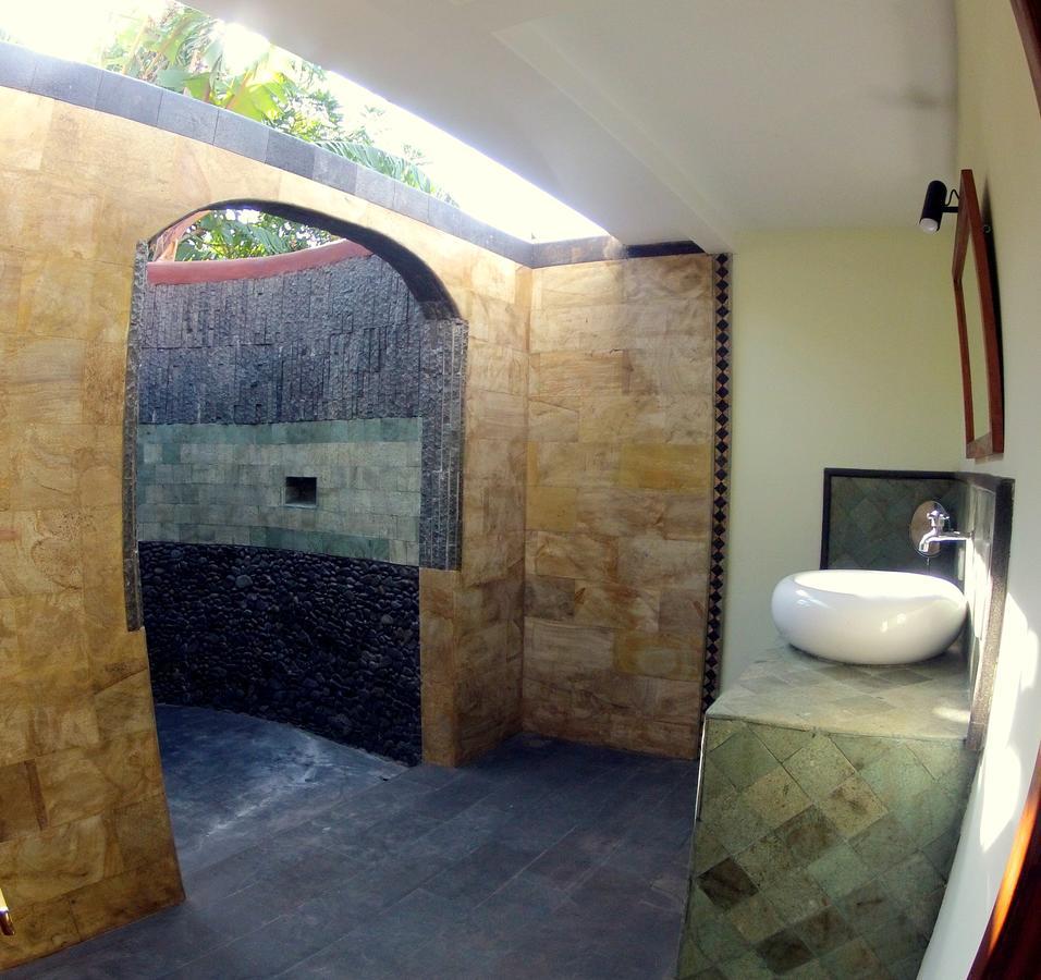 Hibiscus House Bali 3*