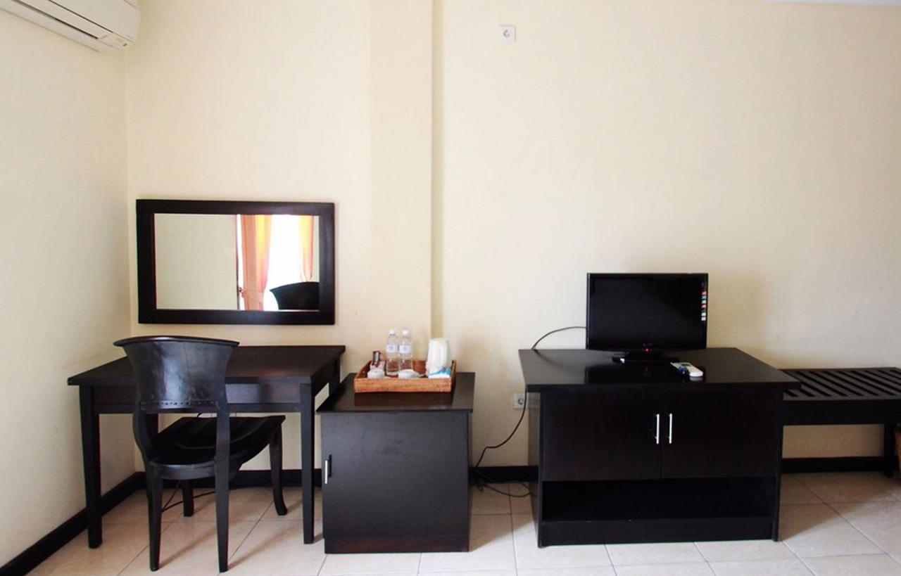 Intansari Hotel 2*