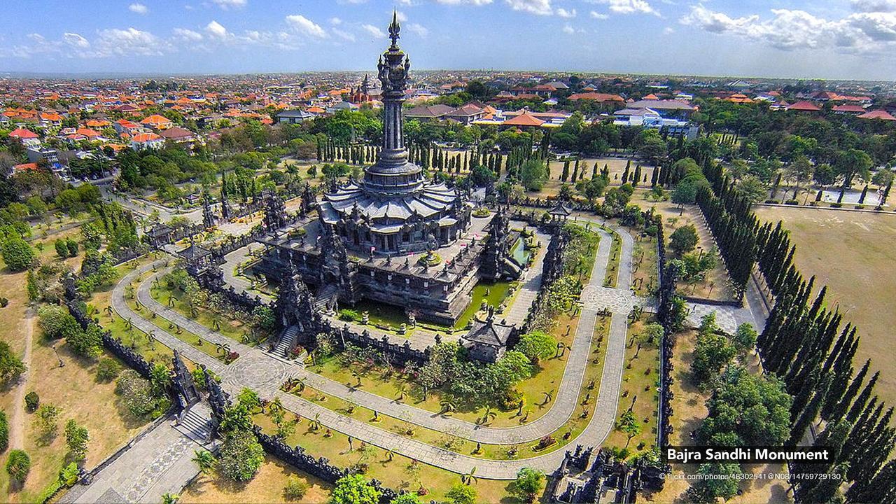 Zen Raya Gelogor Carik