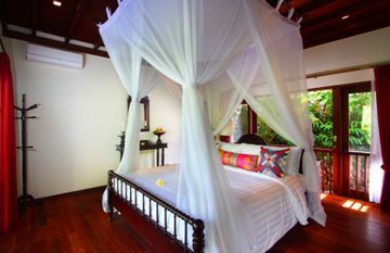 Beingsattvaa Veg.retreat Hotel