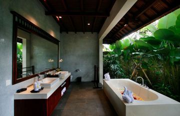 Hotel Beingsattvaa Veg.retreat