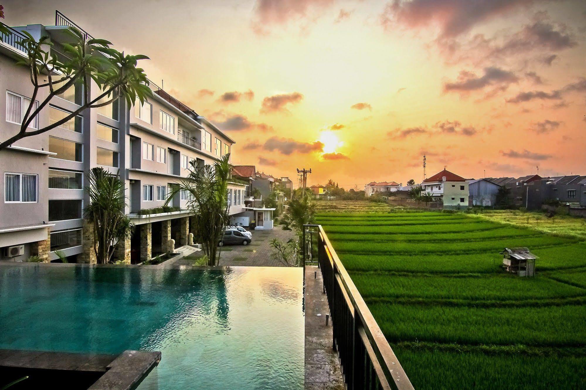 Hotel The Salak Bali 3*