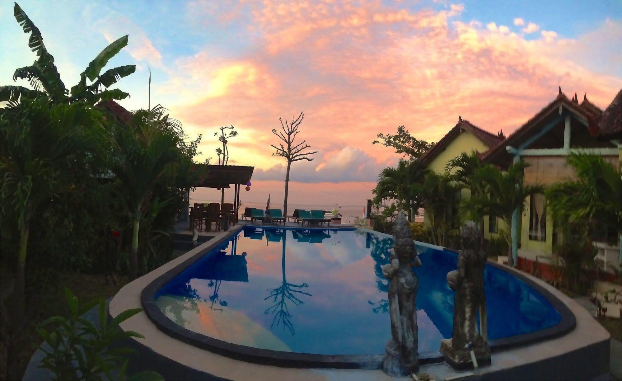 Surya Rainbow 3* Amed (Bali)