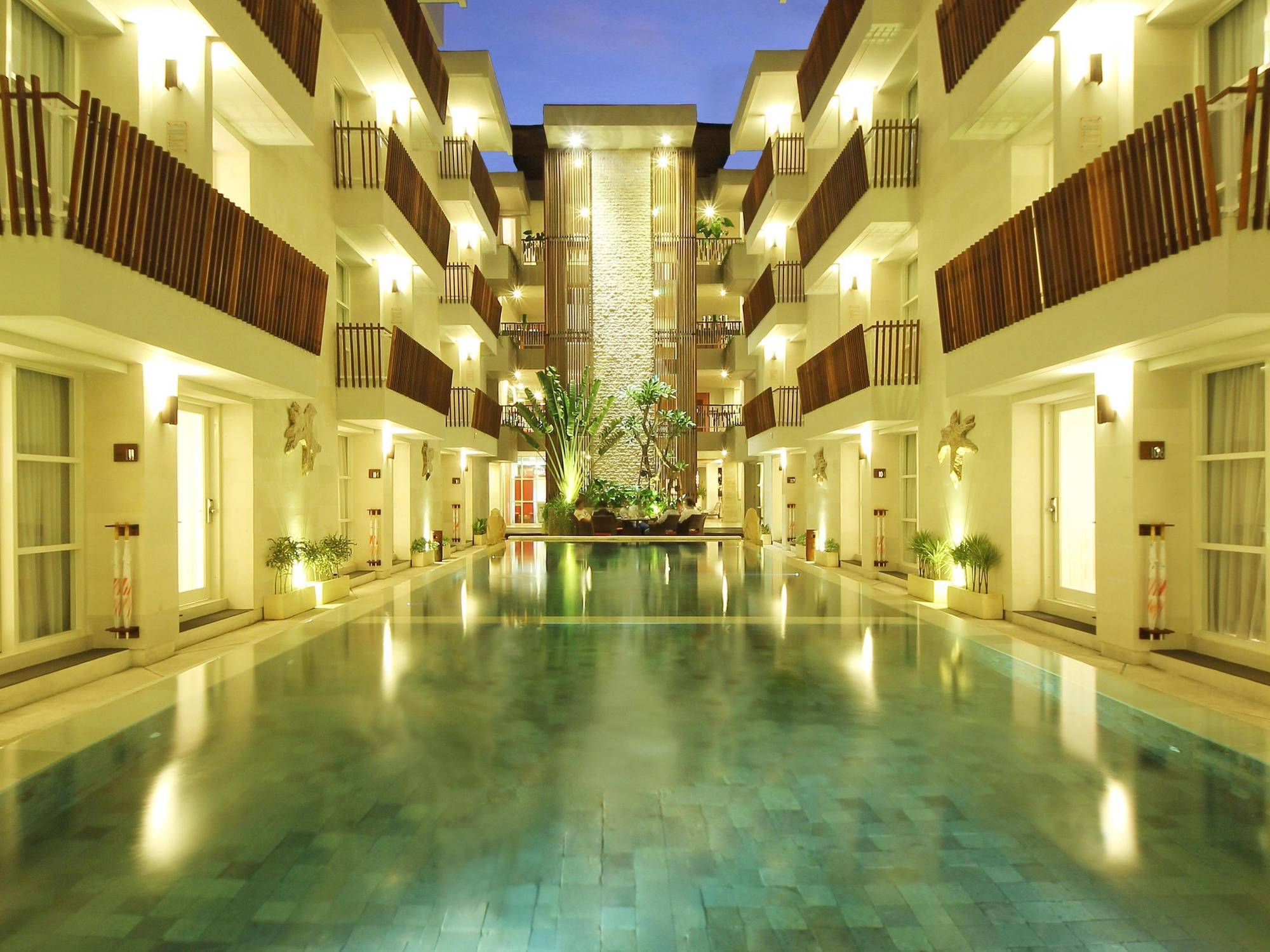 Hotel Express Bali Sunset Road By Ihg