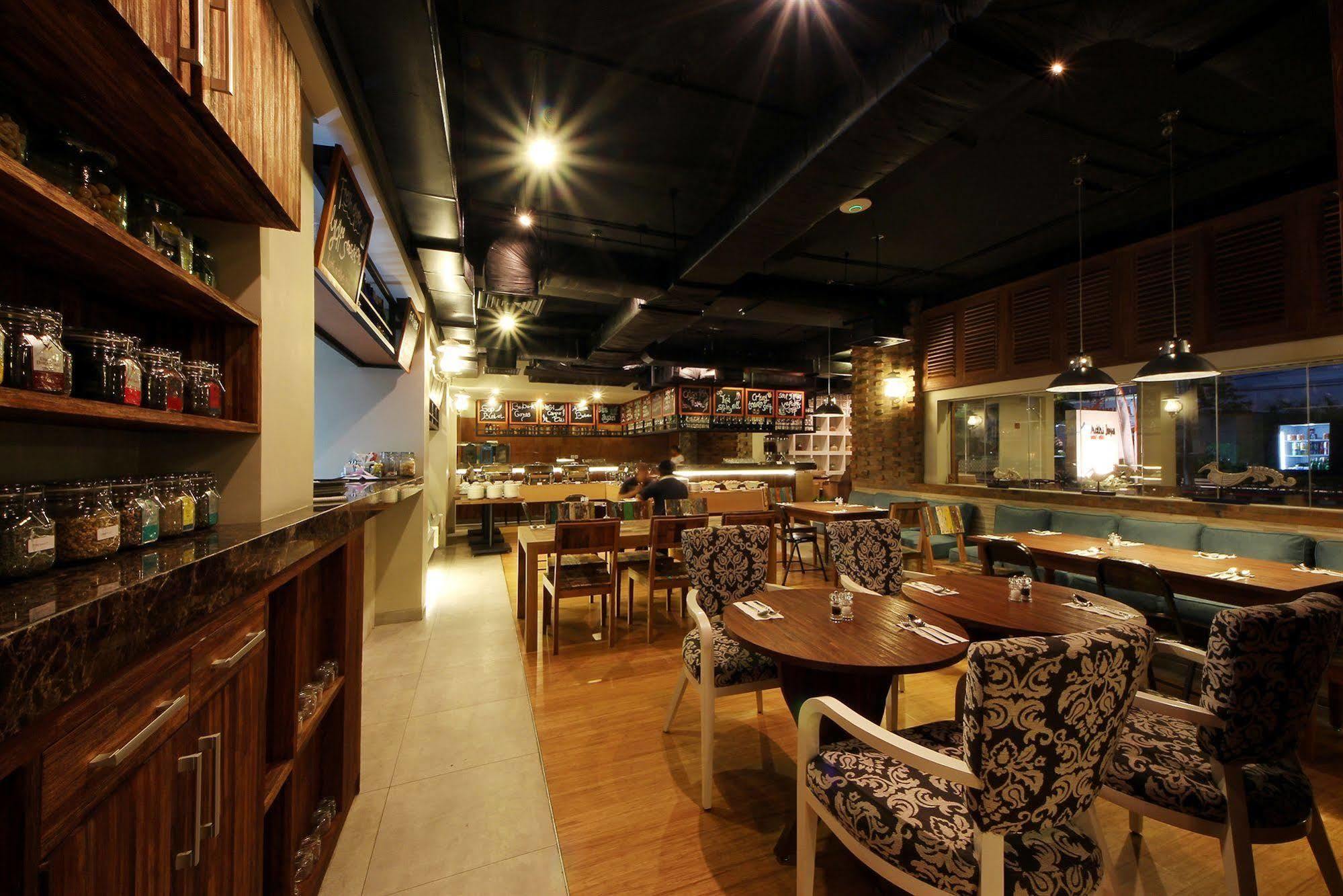Express Bali Sunset Road By Ihg 3*