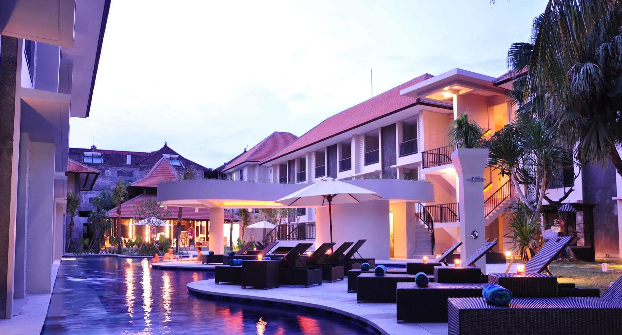 Grand Barong Hotel 4*