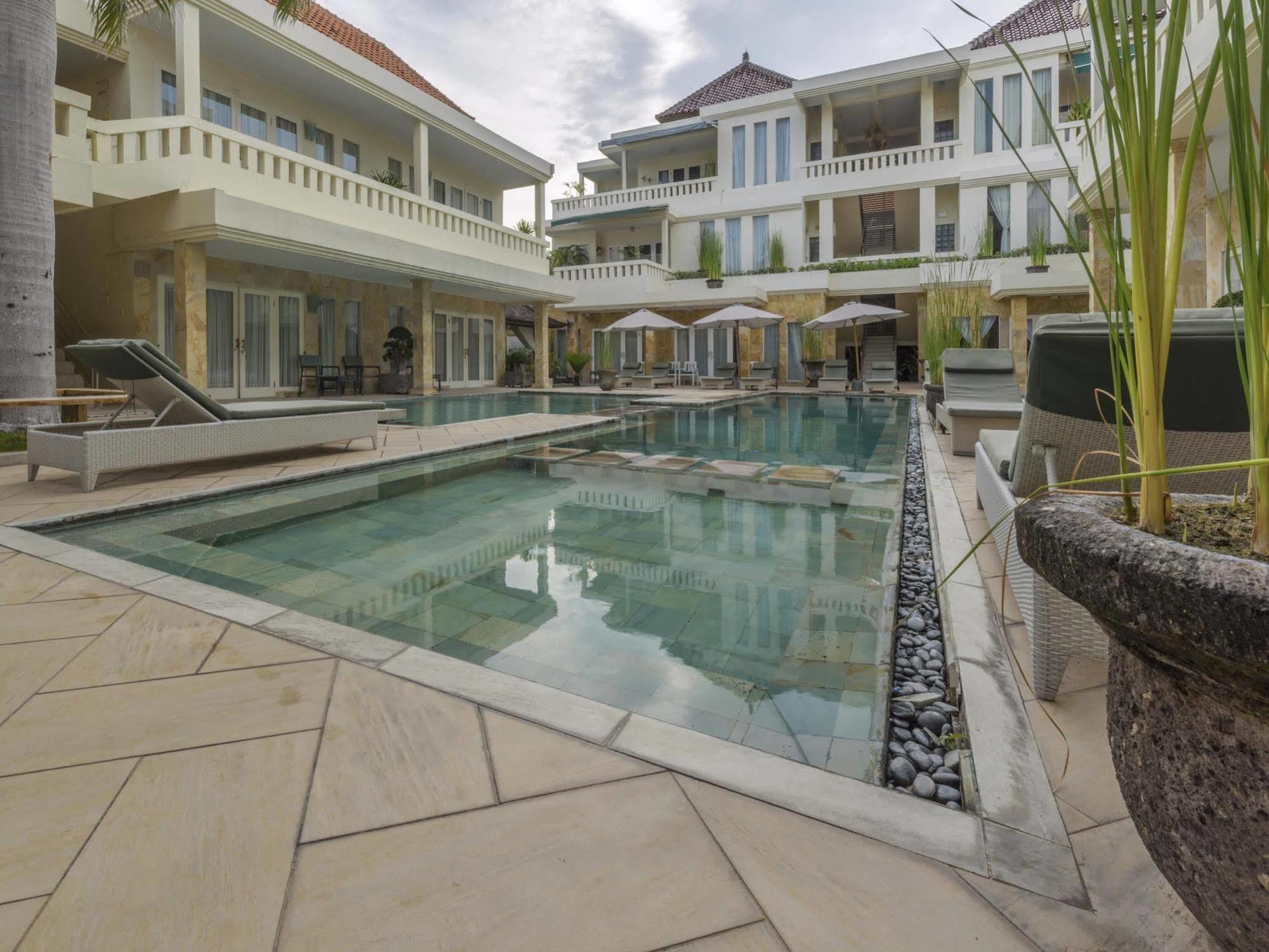 Bali Court &