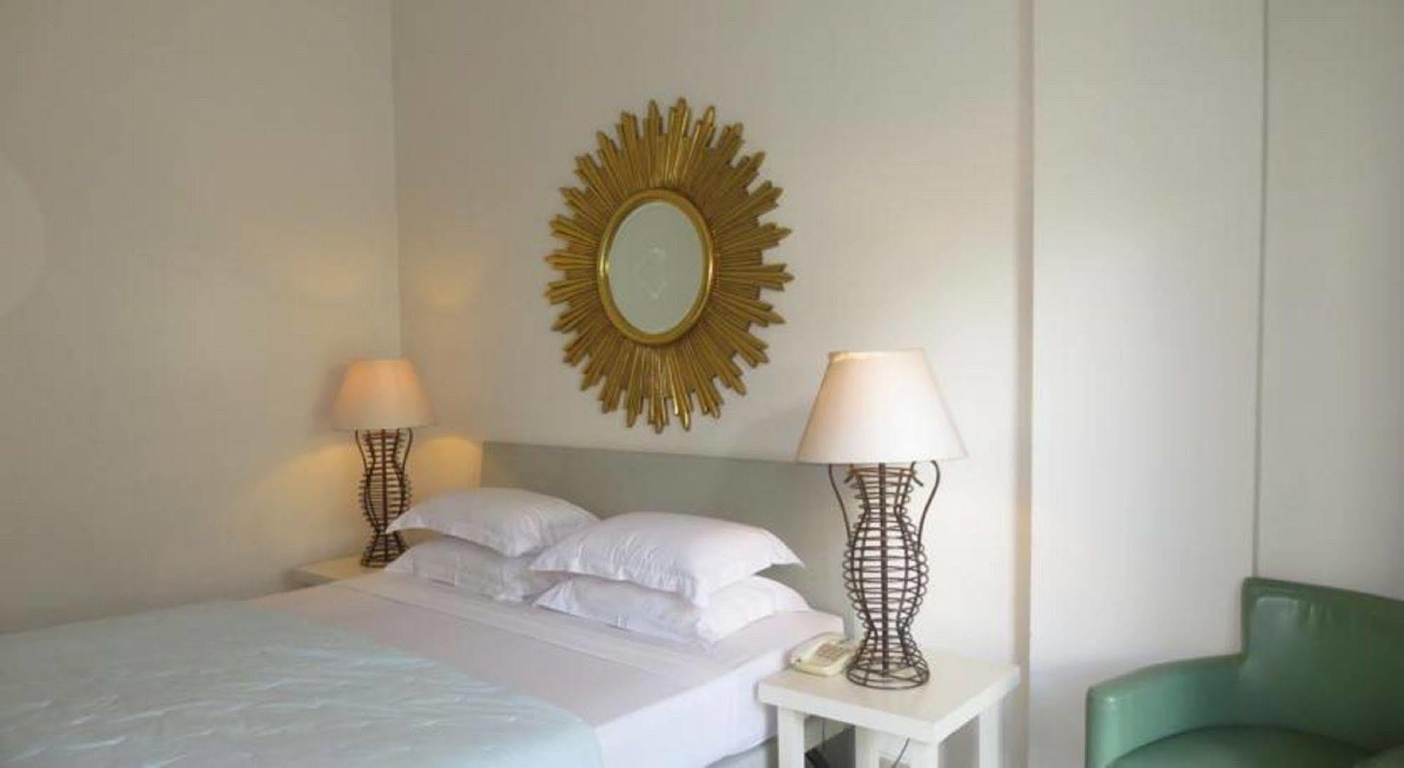 Bali Court & Legian (Bali)