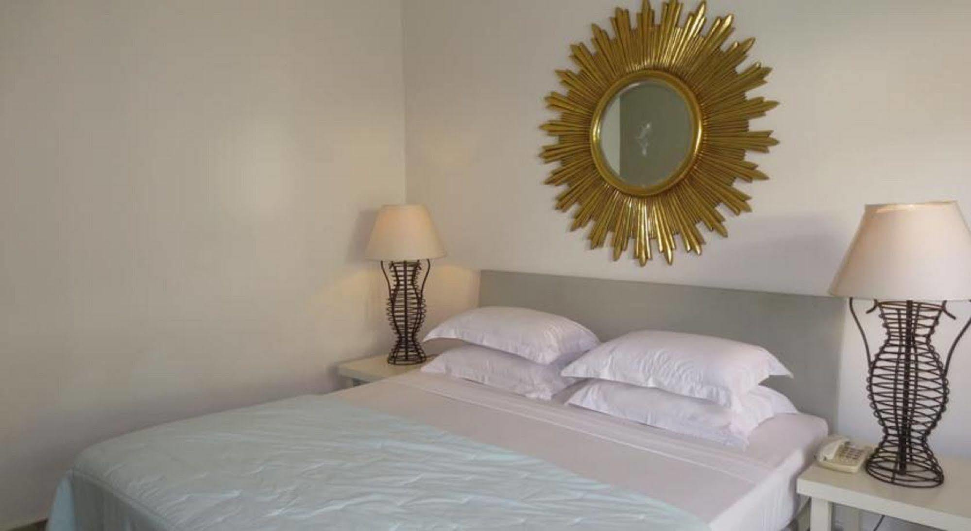Bali Court & Legian (Bali)