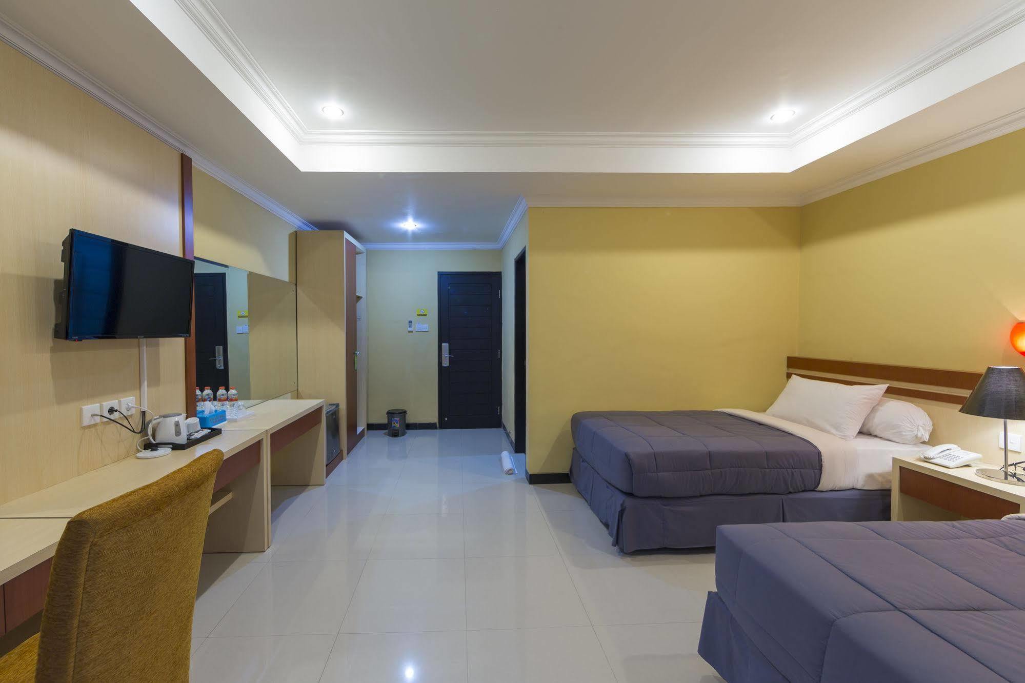 Hotel Reddoorz Near Mall Bali Galeria 2 Denpasar (Bali)