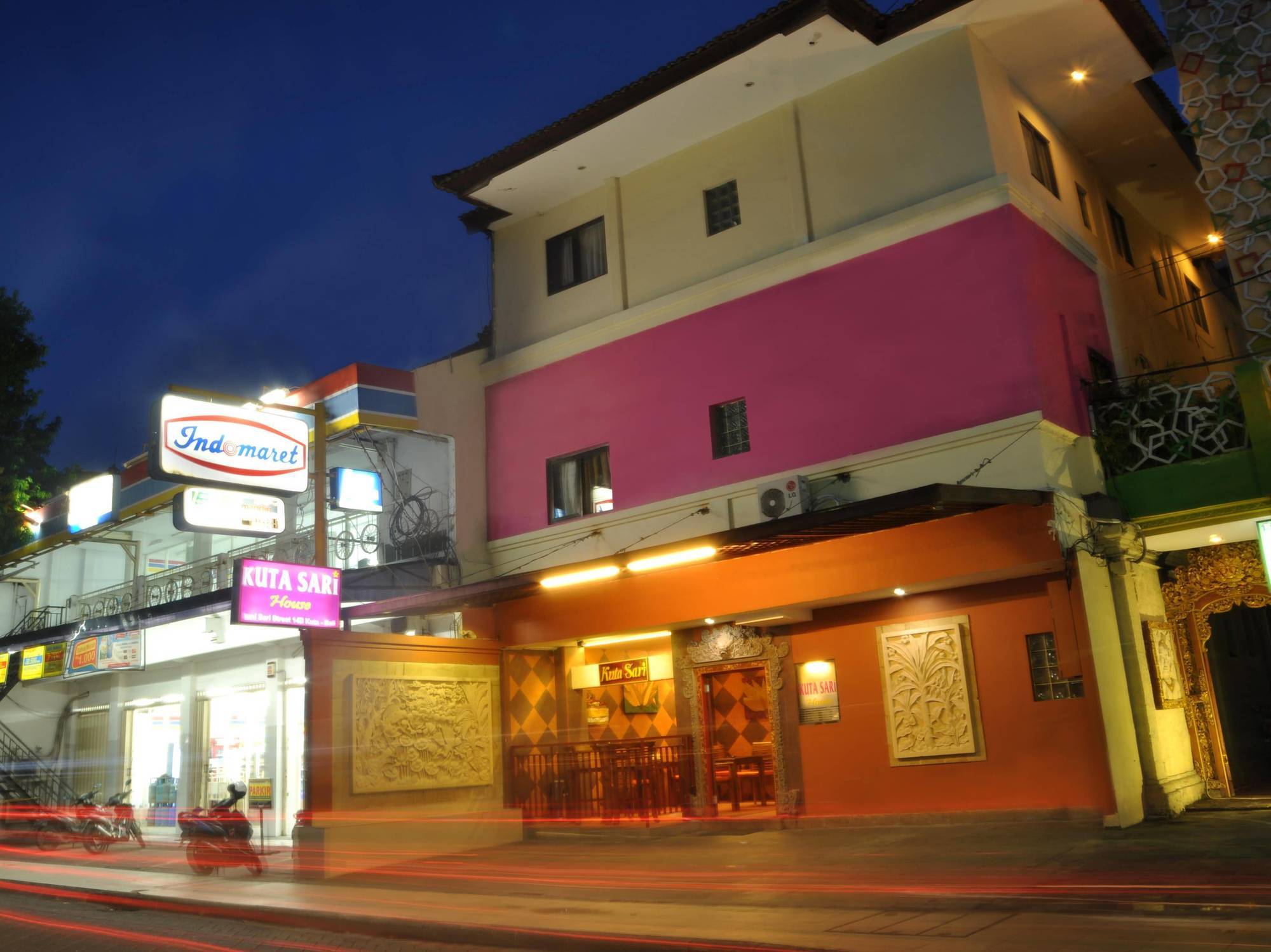 Kuta Sari House Guest house 2*
