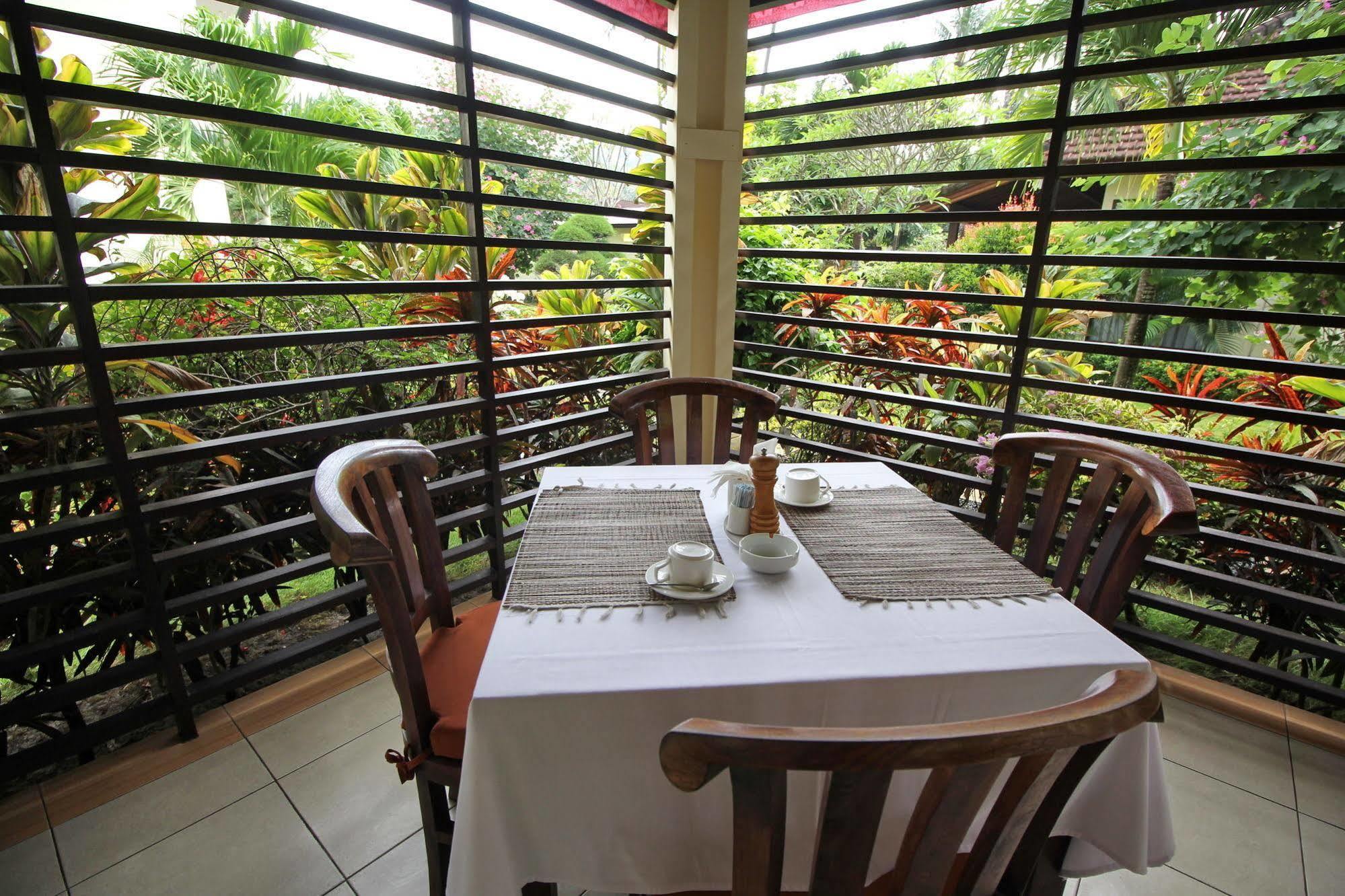 Guest house Rossa Garden Candi Dasa (Bali)